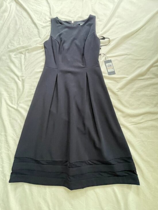 Tommy Hilfiger Dresses & Skirts - Tommy Hilfiger Pleated Dress Women's Sleeveless Boat-Neck Zip, Blue Navy, Size 2